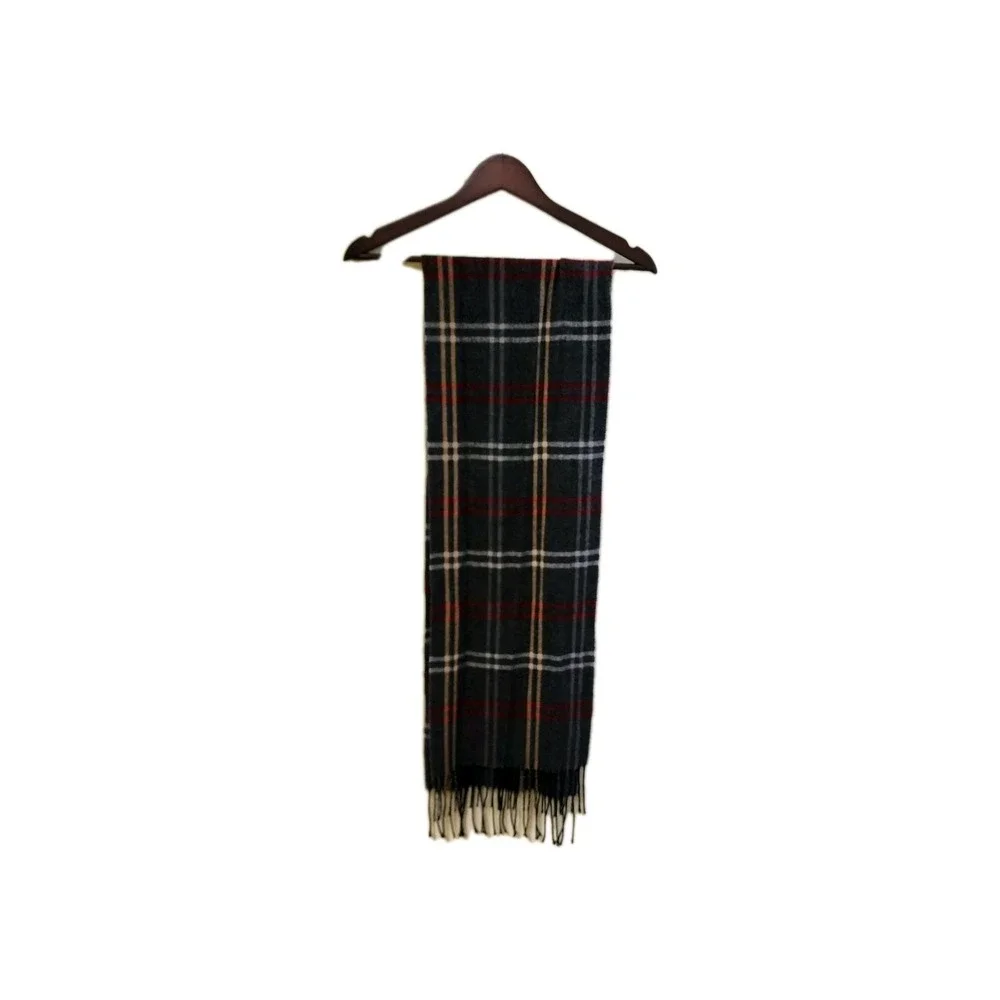 Cejon Italian Scarf Soft Acrylic Gray Red Plaid Fringe Soft 11x64